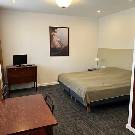 Aparthotel Seven Sisters With Self Check-in
